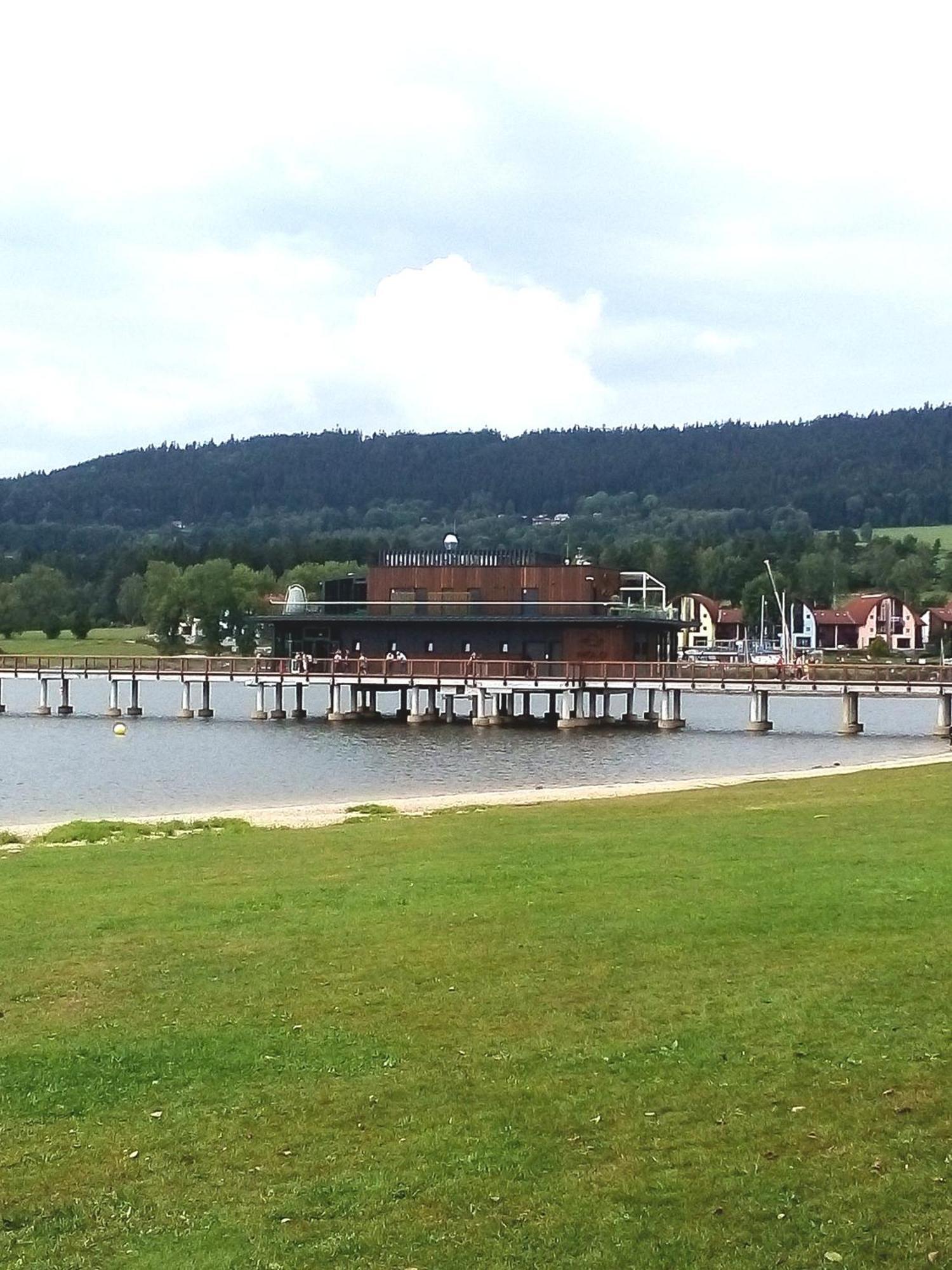 Apartman Leo Nr. 8 Lipno Nad Vltavou Luaran gambar