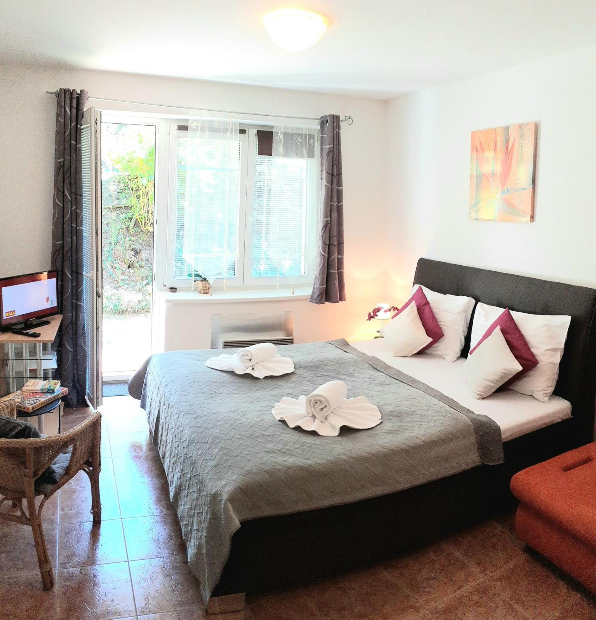 Apartman Leo Nr. 8 Lipno Nad Vltavou Luaran gambar